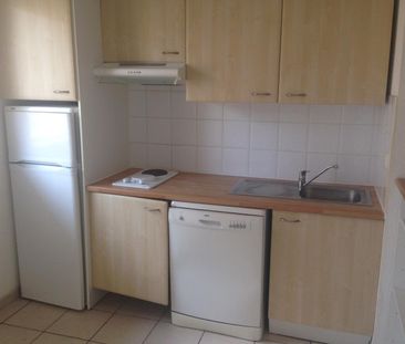 location Appartement T3 DE 65.63m² À LA RICHE - Photo 2