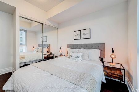 For Lease - 1 Upper Duke Crescent Unit# 609, Markham, Ontario - Photo 2