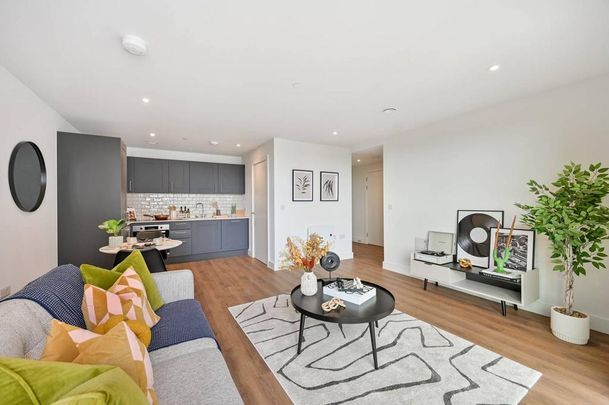 2 bedroom flat to rent - Photo 1