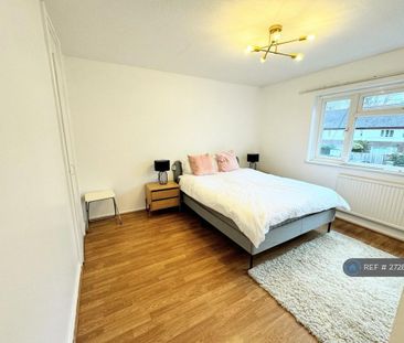 3 bedroom terraced house to rent - Photo 4
