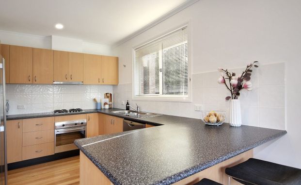 2/28 Adrian Street, Bentleigh East - Photo 1