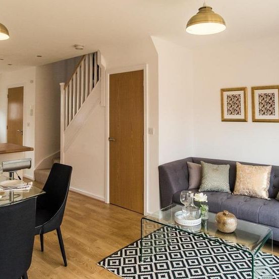 2 bedroom terraced house to rent - Photo 1