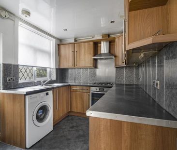 3 bedroom terraced house to rent - Photo 6