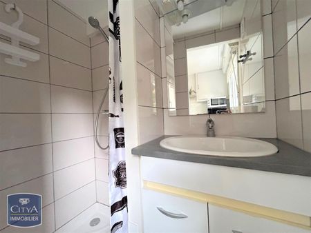 Location Appartement 1 pièce 14m² CHOLET 49300 - Photo 5