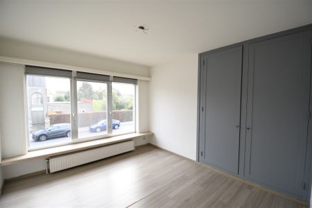 Ruim appartement met twee slaapkamers in Sint-Niklaas - Photo 5