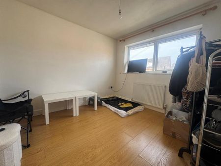 2 bedroom house to rent - Photo 3
