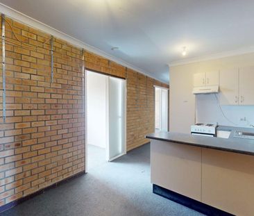 2/138-140 Lang Street, Kurri Kurri NSW 2327 - Photo 5
