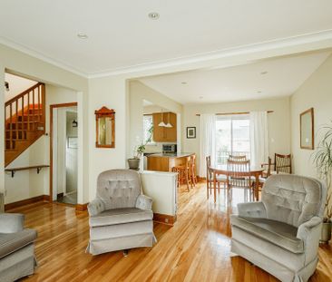 115 49e Avenue - Photo 2