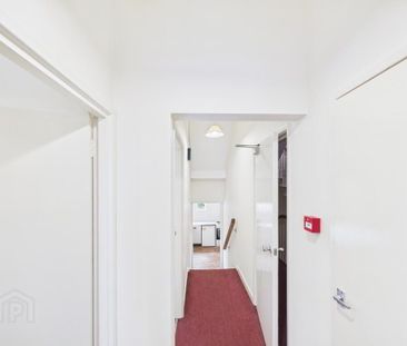 Flat 3, 90 Eglantine Avenue, Belfast, BT9 6EU - Photo 5