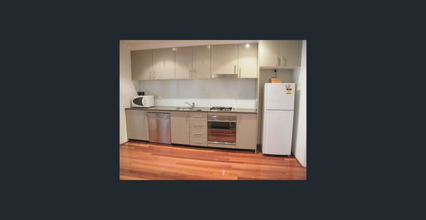 Rent in GLEBE, Minutes from RPAH and USYD a 2 Br furnished Apartment. - Photo 1