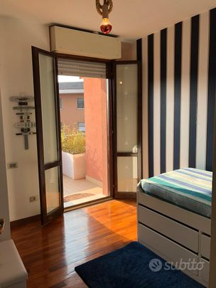 Desenzano stanza singola con terrazzo - Photo 1