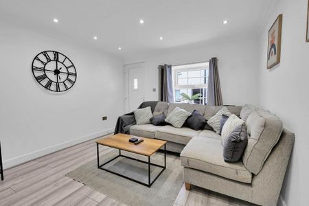 2 bedroom detached house to rent - Photo 3