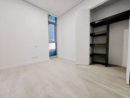 2 bed 1 bath-107 - Photo 4