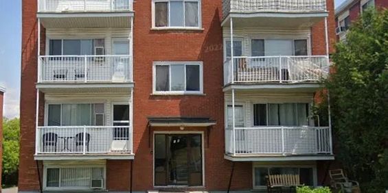 14 Rue Roy (Hull) Grand Logement 3 Chambres Près De Tout. - Photo 3