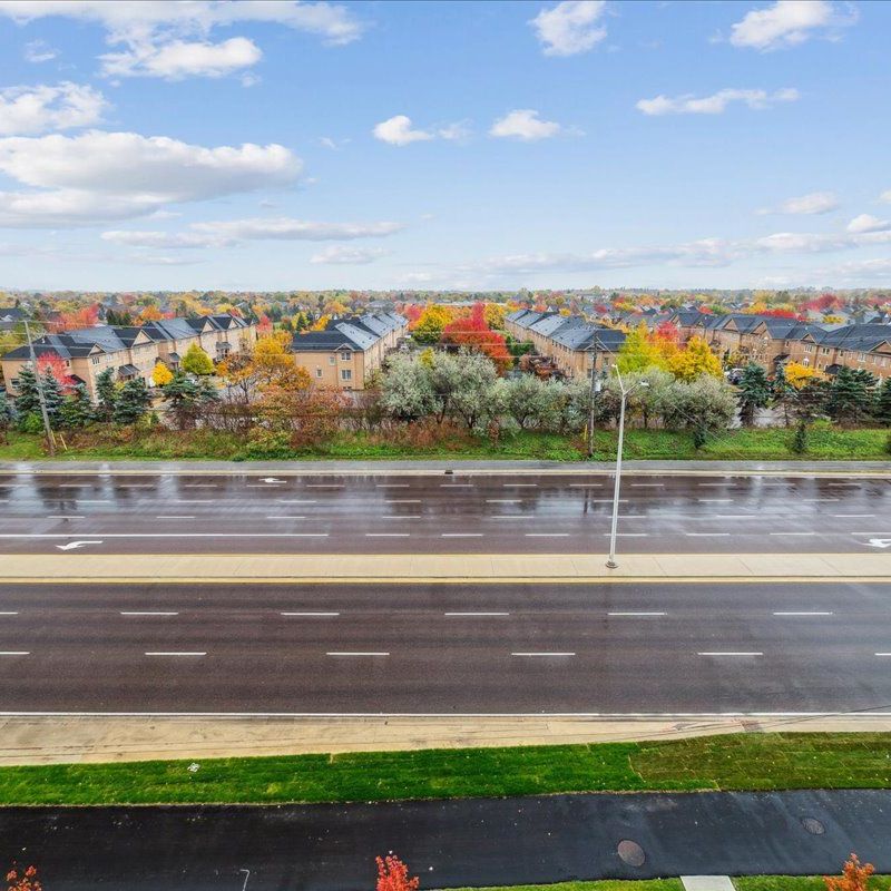 For Lease - 395 DUNDAS Street Unit# 511, Oakville, Ontario - Photo 1