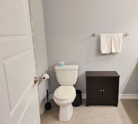 For Lease - 118 Daylily Lane, Kitchener, Ontario - Photo 2