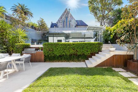 2 Goldie Avenue, Bondi Junction - Photo 5