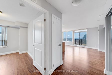 1070 Sheppard Avenue W #1215 - Photo 4