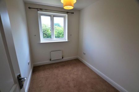 3 bedroom detached house to rent - Photo 3