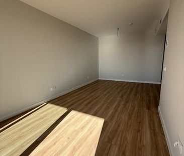 Piso de alquiler en Calle Calle de Dulce Chacón, 25, Virgen del Cor... - Photo 2