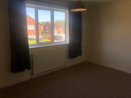 2 bedroom semi-detached house to rent - Photo 4