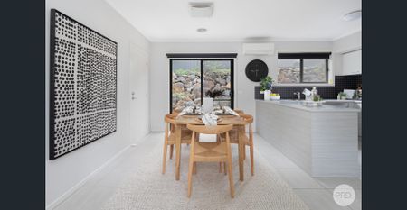 QUALITY TOWNHOUSE LIVING CLOSE TO CBD & AMENITIES - Photo 2