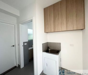 2 / 15 Channelle Close, Hampton Park - Photo 6