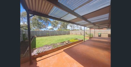 IMMACULATE FAMILY LIVING - Photo 5