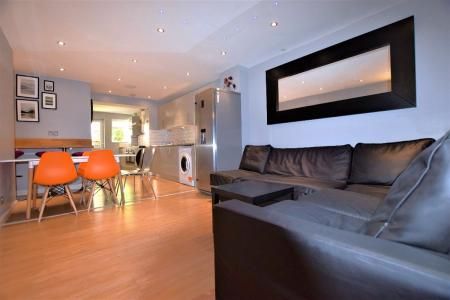 19 Regency Place - Photo 3