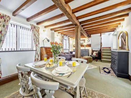 2 bedroom cottage to rent - Photo 2