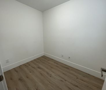 Newer 2 Bedroom Basement Suite in Grandview South Surrey - Photo 1