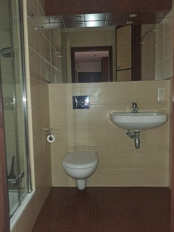 Mieszkanie o pow. 47.70 m2, balkon, umeblowane, III piętro, Al. Wojska Polskiego - Photo 5