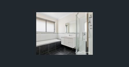 Three Bedroom Unit in Oakdowns - Photo 4