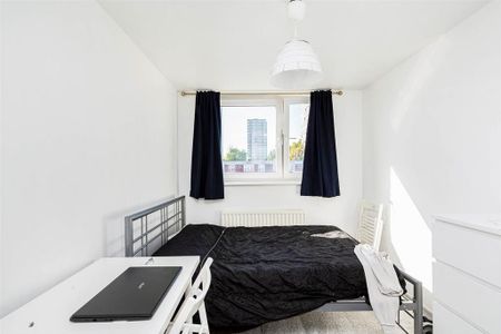 4 bedroom flat to rent - Photo 5