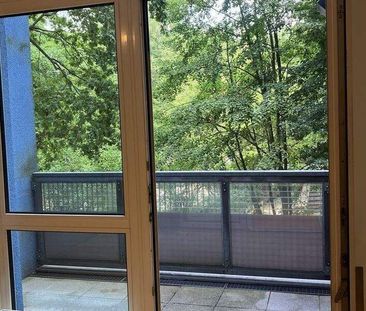 2-Zimmer-Wohnung in Friedrichshain*Rollstuhl geeignete Wohnung. Anm... - Foto 1