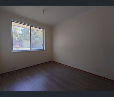 118 Bains Road, Morphett Vale, SA 5162 - Photo 4