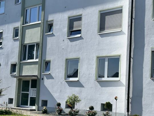 3624 NEURENOVIERTE WOHNUNG MIT 3 ZIMMERN IM HOCHPATERRE! - Foto 1