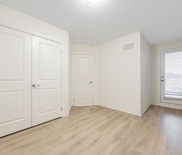 For Lease - 32 Emmas Way, Whitby, Ontario - Photo 5