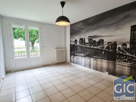 Location Appartement 2 pièces 46m² - Photo 2