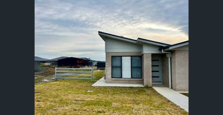 MOORE CREEK- Modern 1 Bedroom Granny Flat - Photo 5