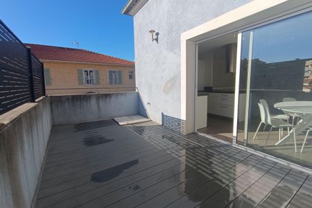 CROS DE CAGNES - DUPLEX MEUBLE 76.52 m2 - Photo 5