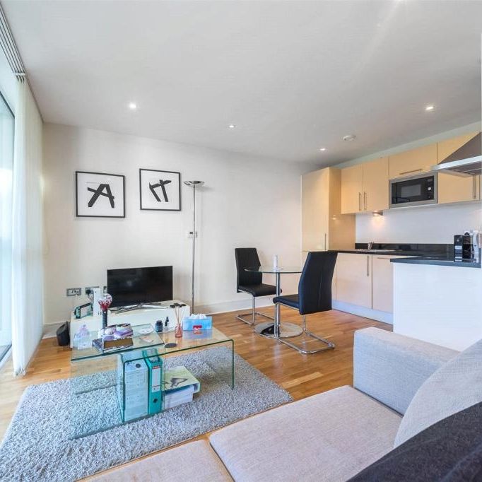 1 Bed Flat, Denison House, E14 - Photo 1