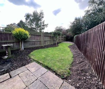 2 bedroom semi-detached house to rent - Photo 4