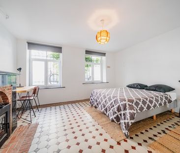 Room at Rue Charles Quint 55 - Photo 1