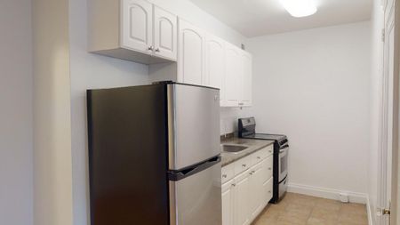 235 Charlotte St - Photo 5