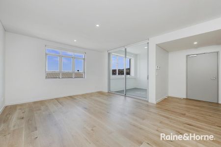 Two Bedroom Apartment in St Peters - Photo 2