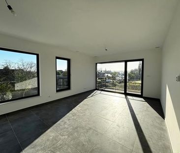 Appartement te huur - Foto 1