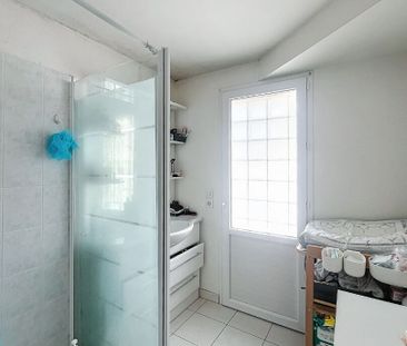 House - Photo 2