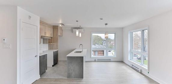 3 CH - 1 SDB - Montréal-Est - $1,735 /mo - Photo 2