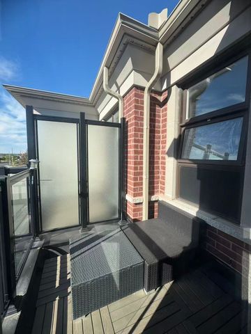 For Lease - 22 Andalusia Lane, Markham, Ontario - Photo 2